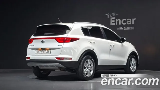 Kia Sportage 2017 thumb 11