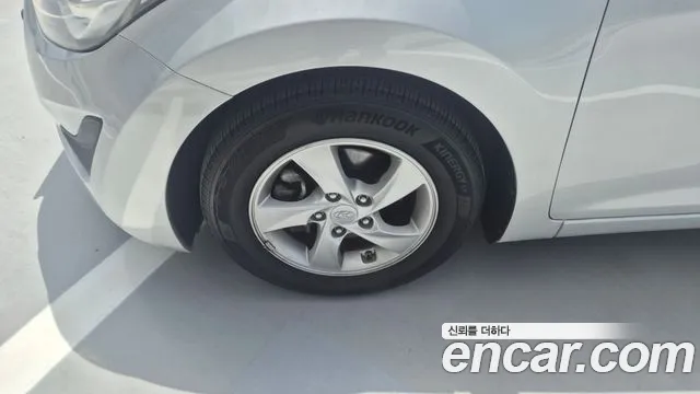 Hyundai Avante 2015 thumb 7