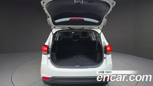 Kia Carens 2013 thumb 8