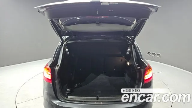 BMW 2 серии 2016 thumb 3
