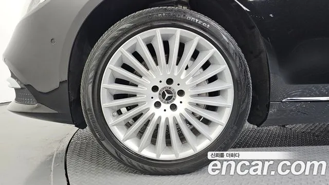 Mercedes-Benz S-Класс 2020 thumb 2