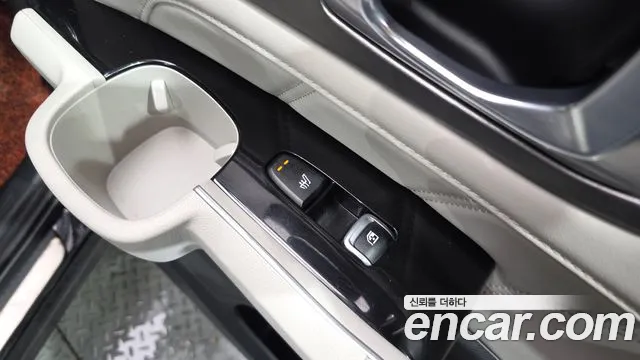 Kia Sorento 2022 thumb 11
