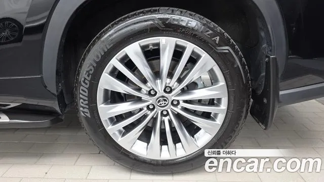 Toyota Highlander 2025 thumb 5