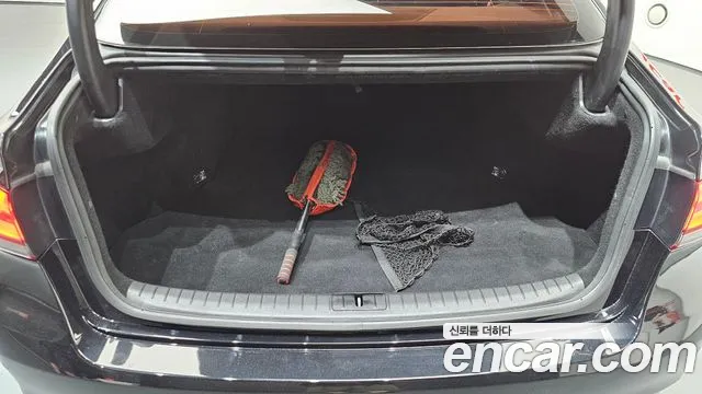 Genesis G80 2020 thumb 11