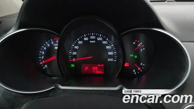 Kia Morning 2015 thumb 11