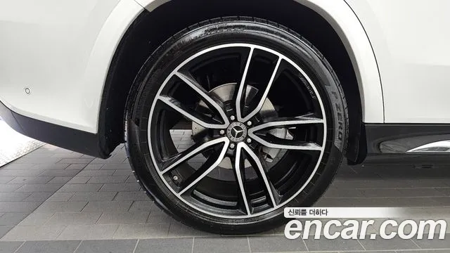 Mercedes-Benz GLS 2024 thumb 2