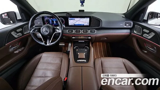 Mercedes-Benz GLS 2024 thumb 9