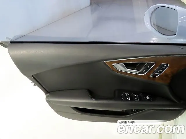 Audi A7 2013 thumb 9