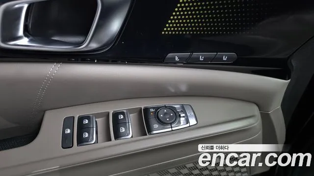 Kia Carnival 2025 thumb 6
