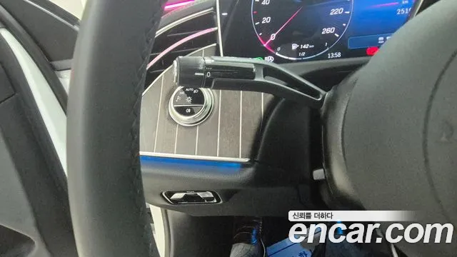 Mercedes-Benz E-Класс 2025 thumb 12