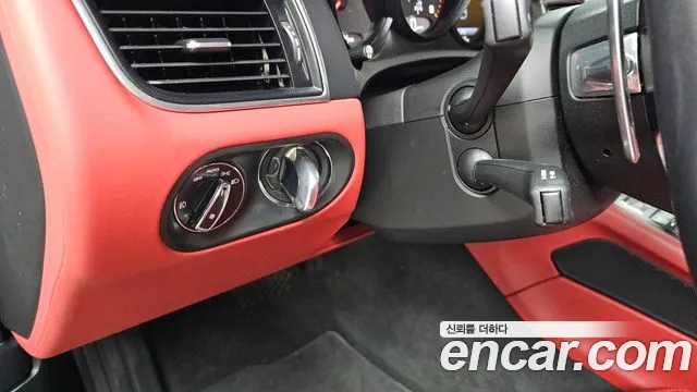 Porsche Macan 2018 thumb 7