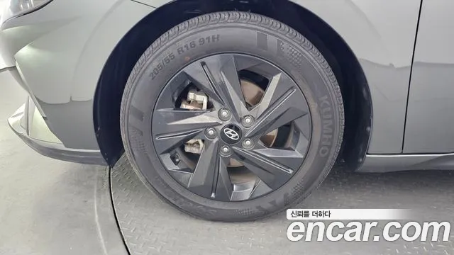 Hyundai Avante 2022 thumb 9