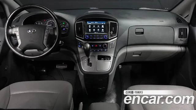 Hyundai Starex 2020 thumb 3