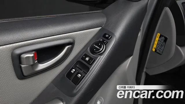 Hyundai Starex 2020 thumb 10