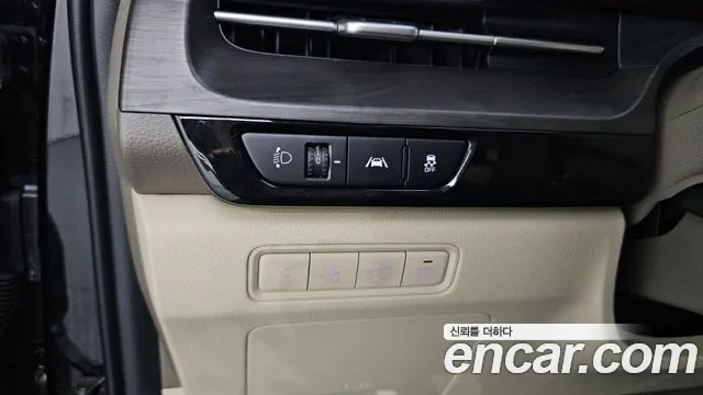 Kia Carnival 2022 thumb 6