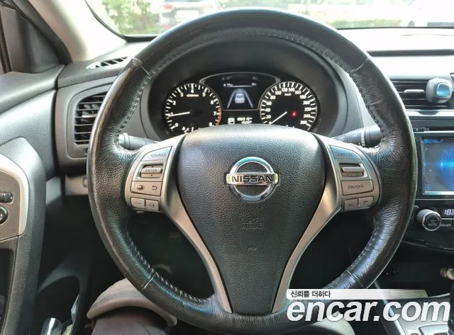 Nissan Altima 2015 thumb 2