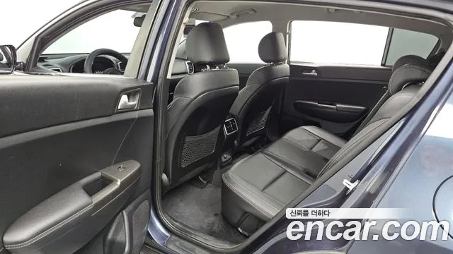 Kia Sportage 2017 thumb 5