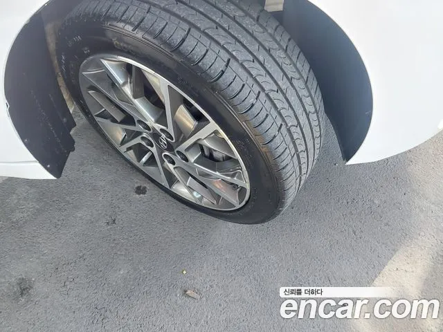 Hyundai Avante 2019 thumb 7