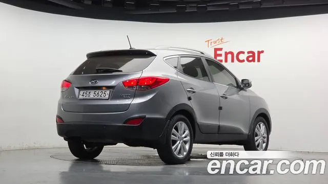 Hyundai Tucson 2009 thumb 10