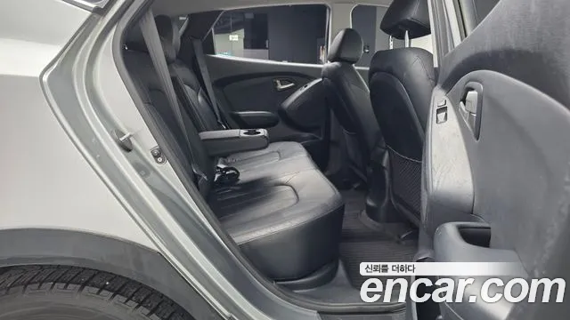 Hyundai Tucson 2009 thumb 2