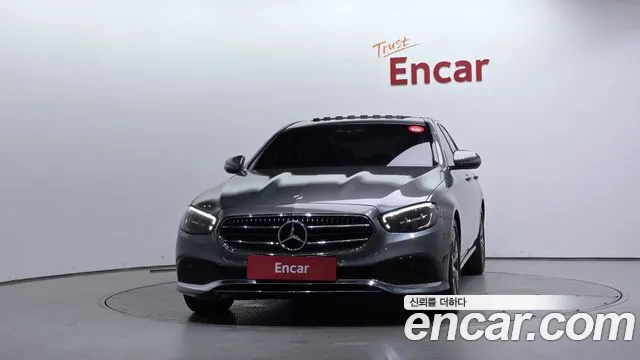 Mercedes-Benz E-Класс 2021 thumb 4