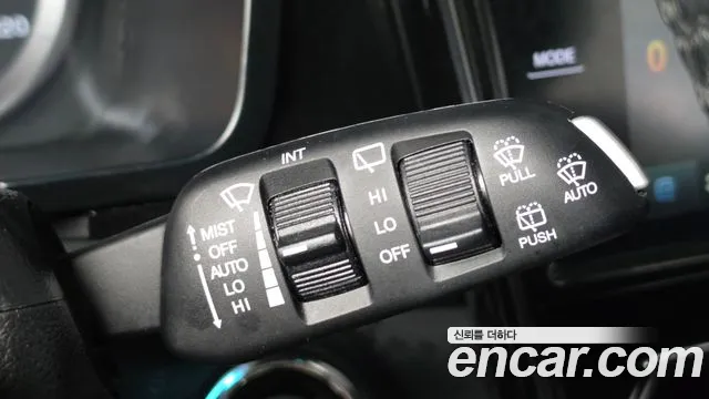 KG_Mobility_Ssangyong TIBOLI 2020 thumb 12
