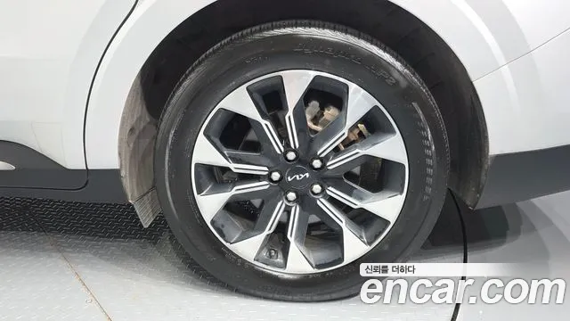 Kia Carnival 2022 thumb 4