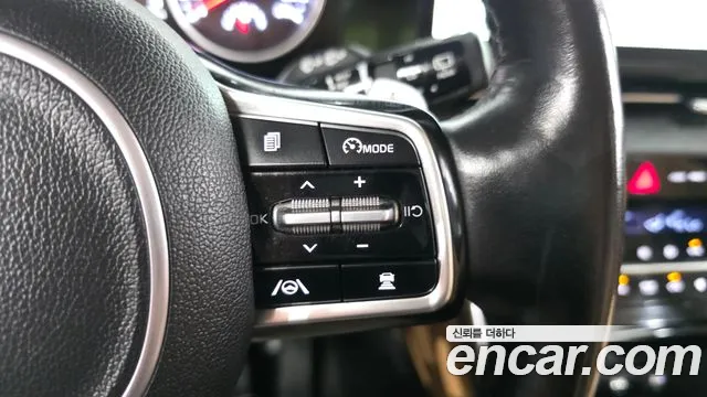 Kia Carnival 2022 thumb 6