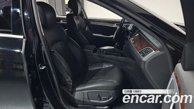 Hyundai Genesis 2016 thumb 9