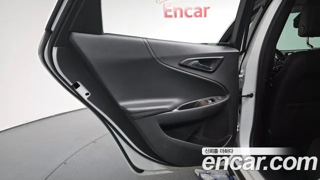 Chevrolet Malibu 2017 thumb 6