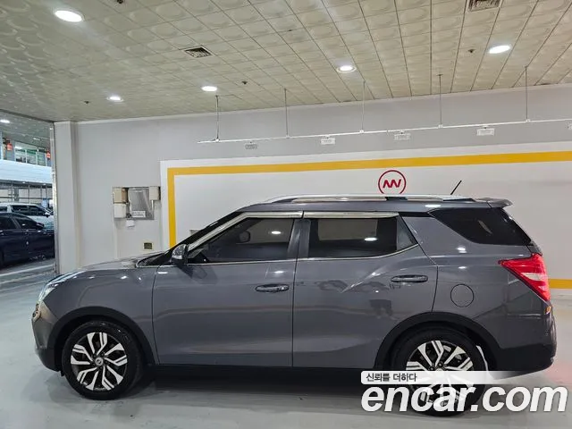 KG_Mobility_Ssangyong TIBOLI 2018 thumb 5
