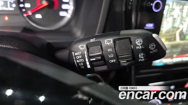 KG_Mobility_Ssangyong TIBOLI 2021 thumb 12