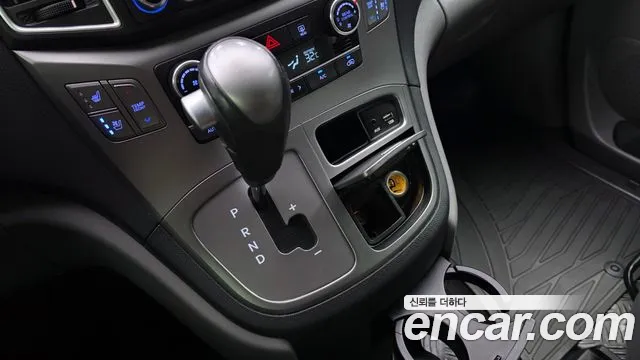 Hyundai Starex 2019 thumb 5
