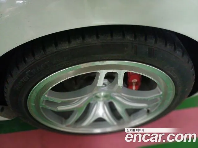 Hyundai Genesis 2009 thumb 11