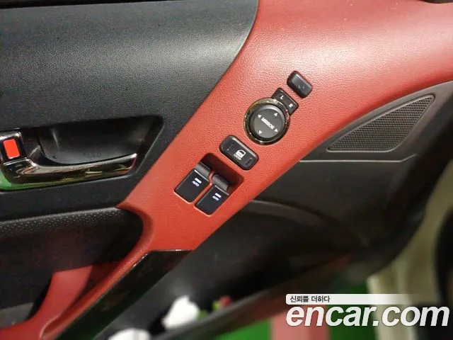 Hyundai Genesis 2009 thumb 12