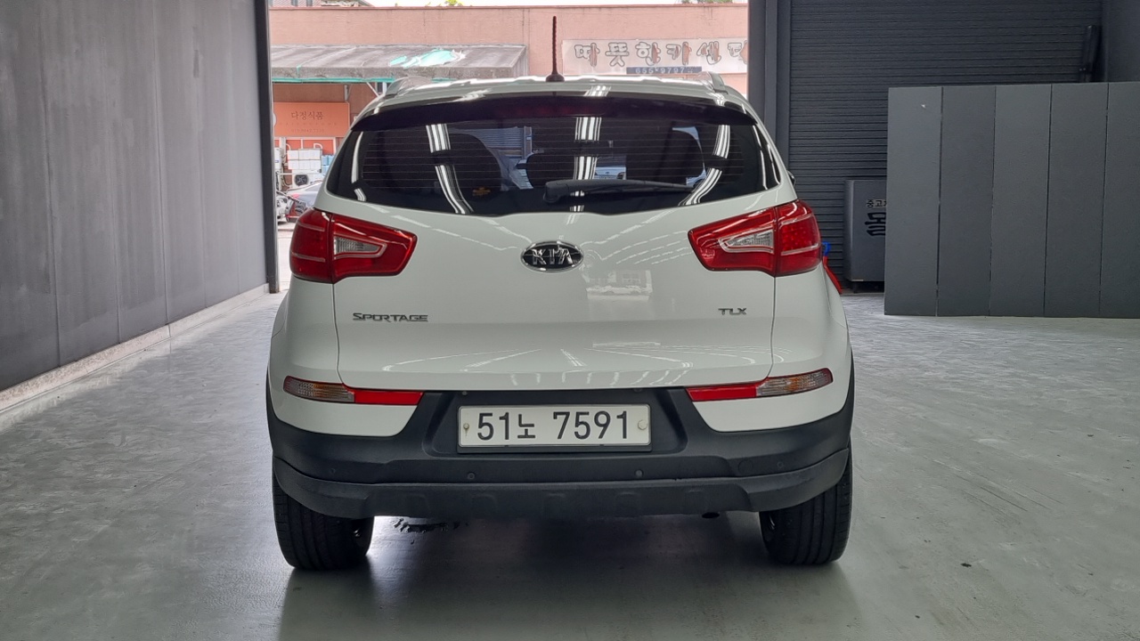 Kia Sportage 2011 thumb 4