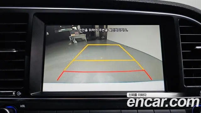Hyundai Avante 2017 thumb 4