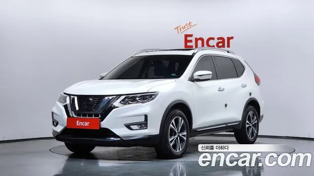Nissan X-Trail 2018 thumb 3