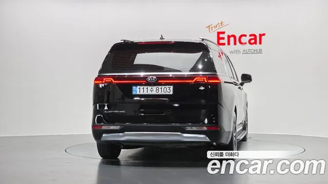 Kia Carnival 2020 thumb 4