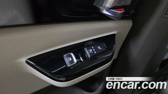 Kia Carnival 2020 thumb 10
