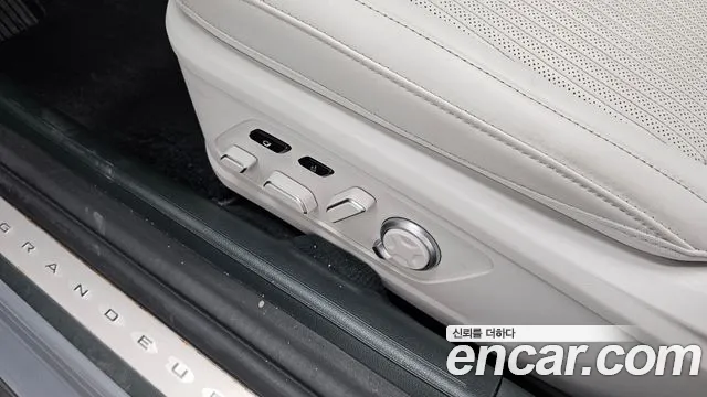 Hyundai Grandeur 2023 thumb 4