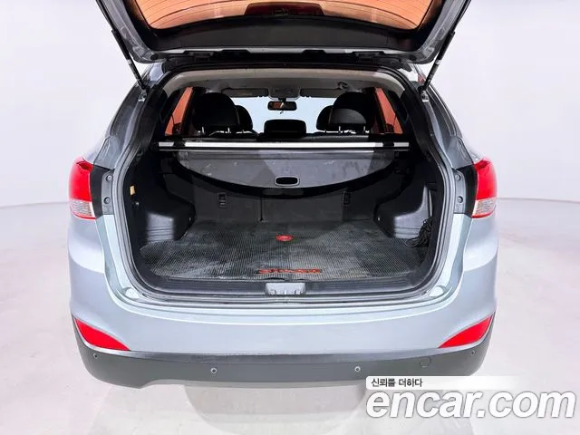 Hyundai Tucson 2009 thumb 9