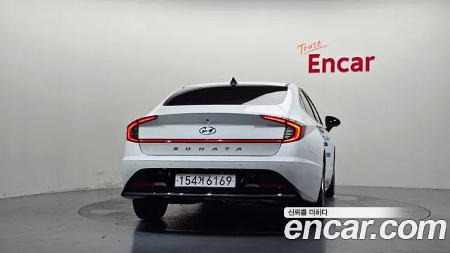 Hyundai Sonata 2022 thumb 4