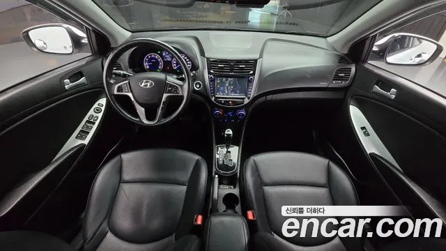 Hyundai Accent 2016 thumb 9