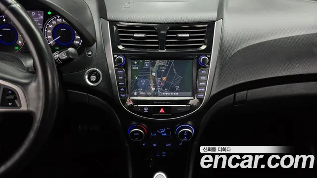 Hyundai Accent 2016 thumb 2