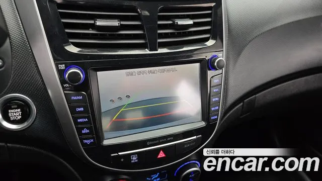 Hyundai Accent 2016 thumb 3