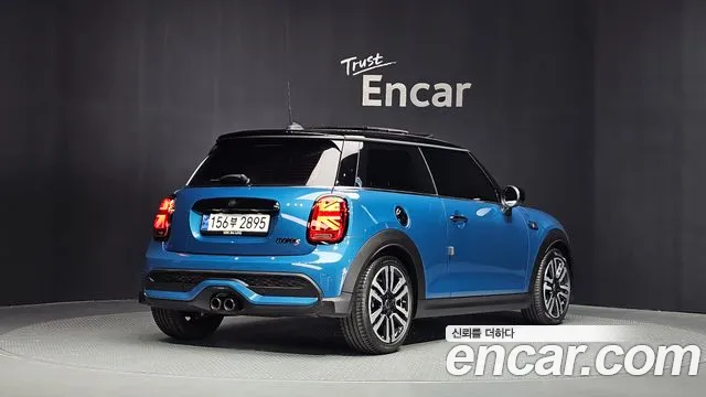 Mini Hatch 2023 thumb 11