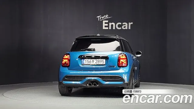 Mini Hatch 2023 thumb 6