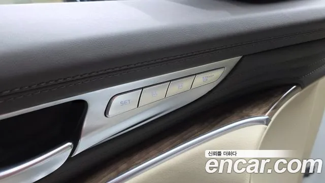 Kia K9 2018 thumb 11