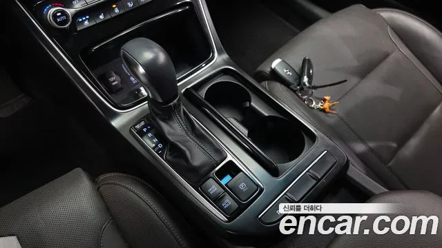 Hyundai Grandeur 2016 thumb 4